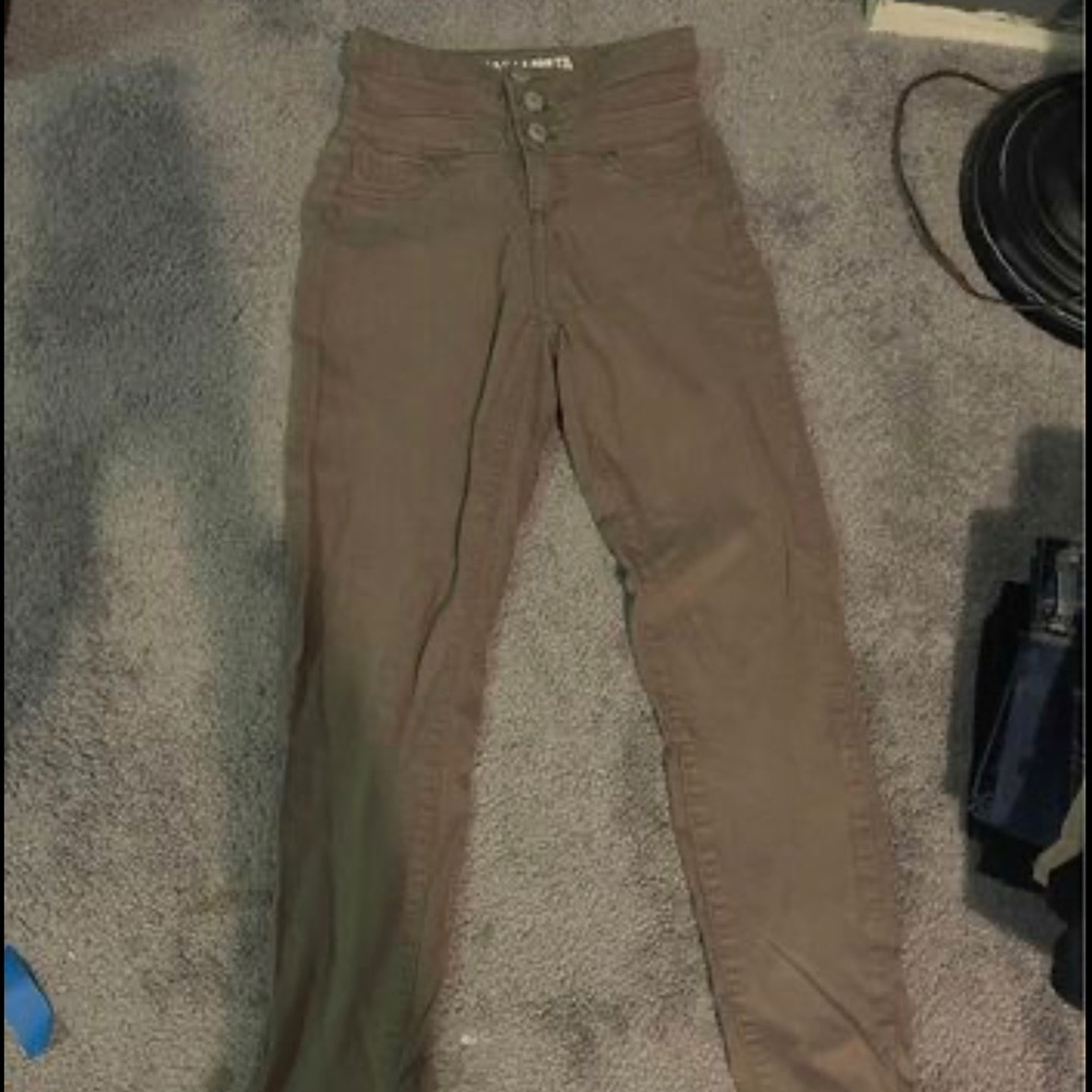 Bethany Mota jeans